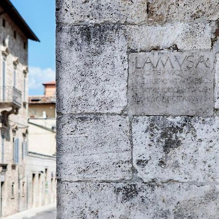Porta Della Musa Асколи Пичено Екстериор снимка